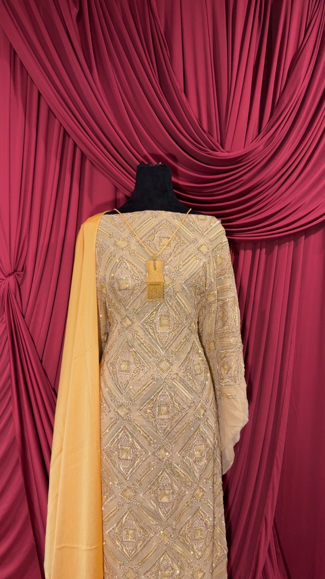 Complete Light Gold Lace Set
