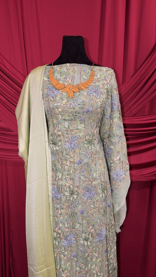 Champagne Meadow Dirac Set